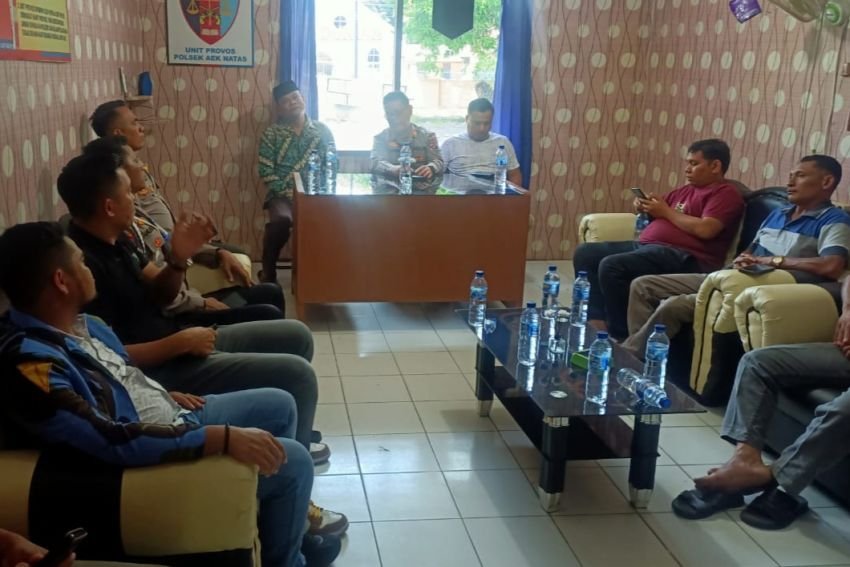 Gelar Koordinasi Kamtibmas Lintas Elemen, Polsek Aek Natas ajak Masyarakat Menjaga Kerukunan