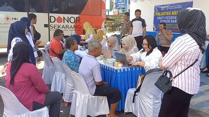 Sambut HUT Lantas Bhayangkara ke-70, Polantas Menyapa Gelar Bakti Kesehatan dan Donor Darah