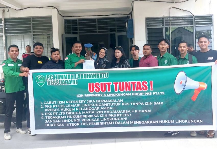 Demo Depan Kantor Dinas Lingkungan Hidup, PC HIMMAH Labuhanbatu Pertanyakan Izin Refenery PT LTS