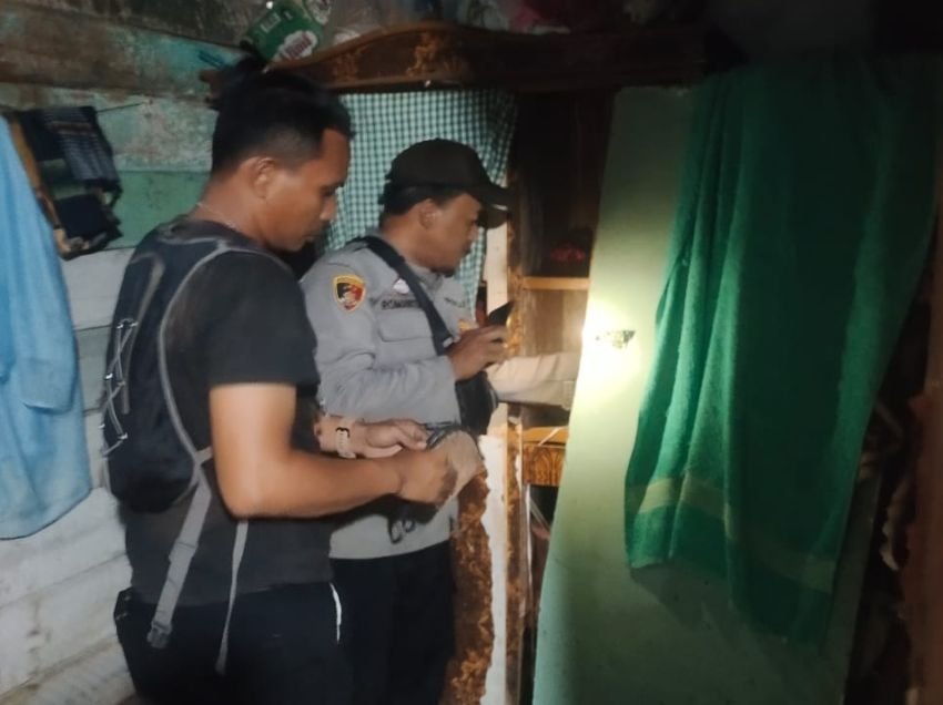 Diduga Kerap Dijadikan Lokasi Transaksi Narkoba, Polsek Panai Tengah Gerebek Rumah Warga