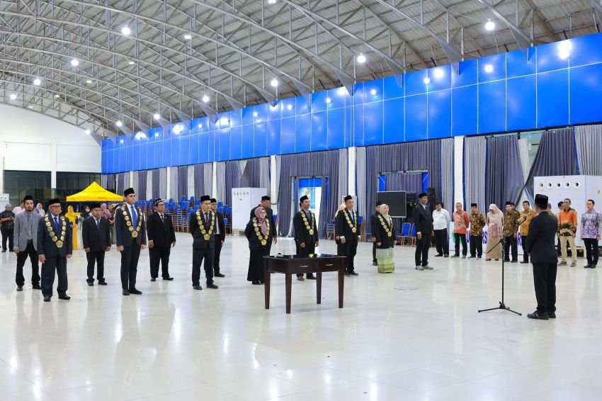 Unsam Lantik Sejumlah Pejabat Baru, Rektor Tekankan Penguatan Tata Kelola dan Mutu Pendidikan