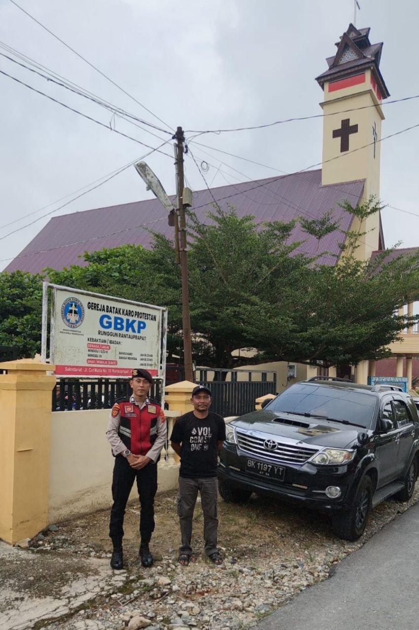 Sat Samapta Jaga sejumlah Gereja pada Ibadah Minggu di Rantauprapat