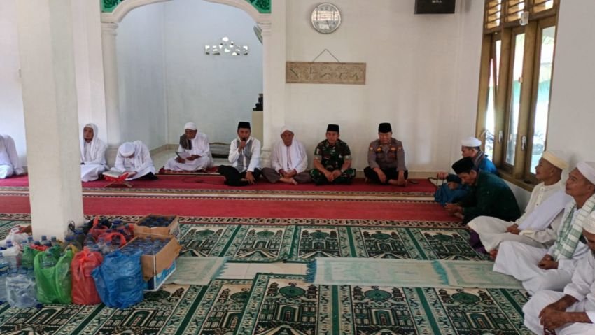 Polsek Marbau Hadiri Penutupan Suluk Haul ke-34 Tuan Guru Syech Dzulkarnaen Alqolidi