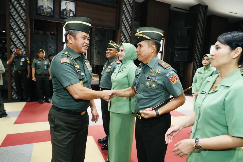 Brigjen Polsan Situmorang Resmi Pegang Komando Pusat Latihan Tempur TNI AD di Martapura