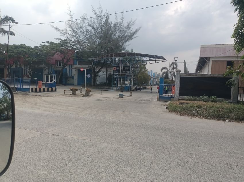 Warga Pergudangan Tolak Kenaikan IPL, Pengelola 'Lembar Bola' ke Pusat