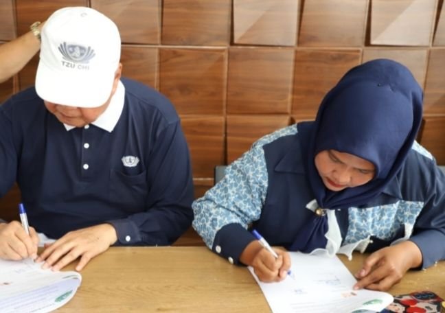 Bupati Tapsel Saksikan Perjanjian Pembangunan Huntap Tahap ll Pascabencana