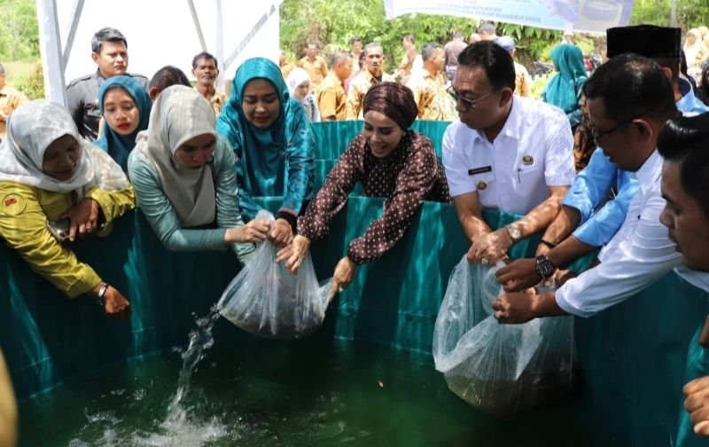 Bantuan Kolam Ikan Lele untuk PKK Desa Huraba, Perkuat Ekosistem Pangan dan Dukung Program MBG