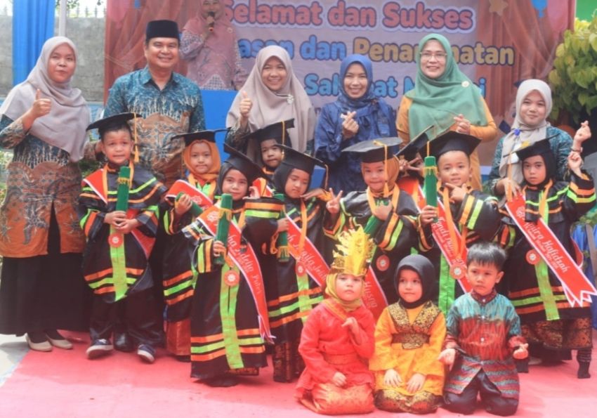 Pentas Seni dan Penamatan TK - PAUD Sahabat Madani Padangsidimpuan Terlaksana