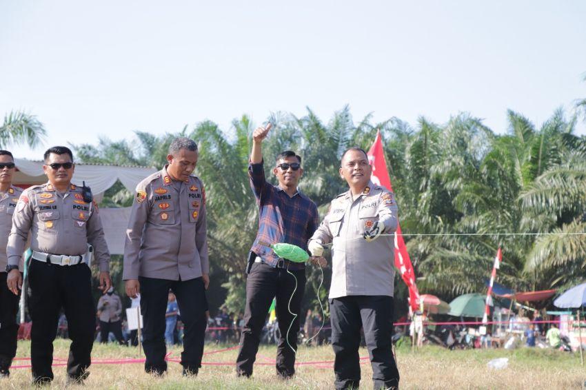 Kapolres AKBP Jhon Sitepu Resmi Buka Festival Layang-Layang HUT Bhayangkara ke-80 di Sergai