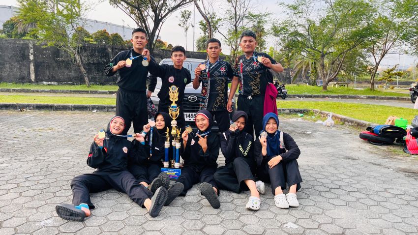 Membanggakan, 9 Atlet Pencak Silat Madina Borong Medali di Riau Open 2026