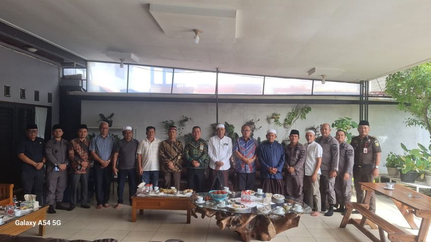 Mudir Mustafawiyah Purba Baru Sambut Kejari dan Ketua PN Madina, serta Ketua STAIN yang Baru