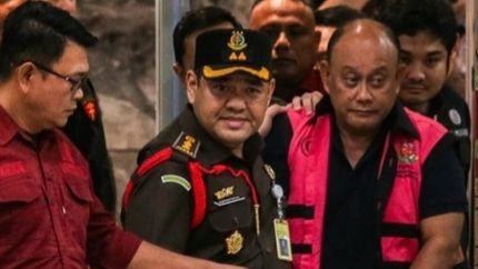 Kejagung Tahan Tiga Eks Pimpinan BGN, Tetapkan Sebagai Tersangka