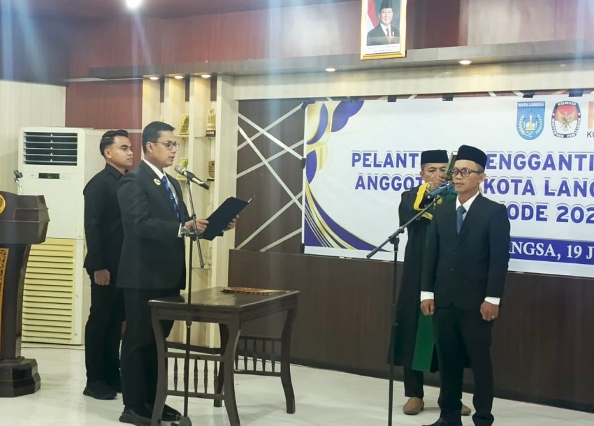 Walikota Langsa Lantik Mohammad Khoiri Sebagai Anggota KIP Langsa,