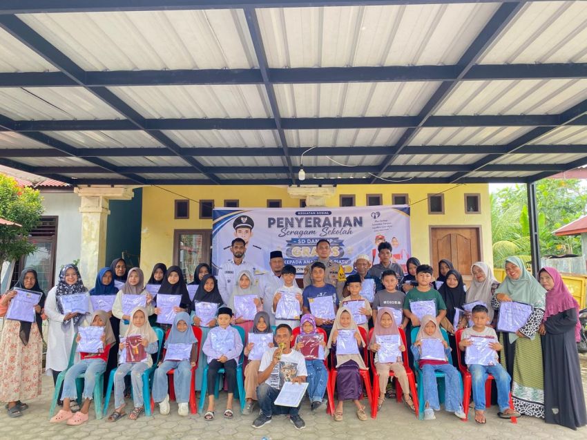 Pemerintah Gampong Alue Beurawe Bagikan Seragam Sekolah Gratis untuk 41 Anak Yatim dan Piatu