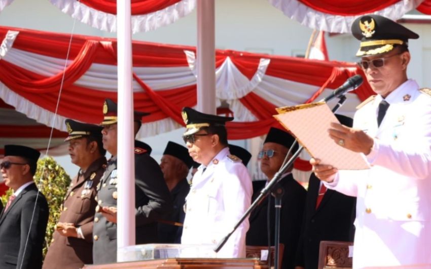 Gus Irawan Pimpin Upacara Detik-Detik Proklamasi HUT RI ke-81 di Tapanuli Selatan