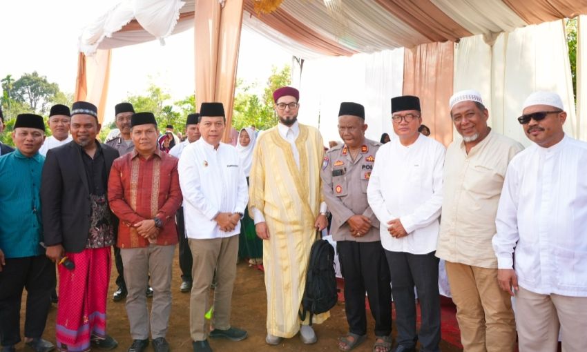 Maulid Nabi Muhammad SAW dan Peletakan Batu Pertama Masjid Dar Ibnu Arrizah, Pemkab Tapsel Dukung Pengembangan Pesantren